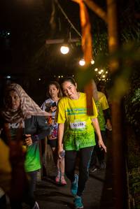 BIB: 50288
                            <button type="button" onclick="openModal(21807199)" class="btn btn-primary btn-sm float-right btn-popup" data-toggle="modal" data-target=".modal-high-quality">
                        <i class="fas fa-shopping-cart"></i> Add to Cart
                    </button>
                                            <button type="button" onclick="isThisMe(21807199, true)" class="btn btn-success btn-sm float-right btn-popup btn-isme hidden" data-toggle="tooltip" data-placement="bottom" title="นี่คือรูปของคุณใช่ไหม คลิกที่นี่เพื่อเอาเข้าอัลบั้ม">
                        <i class="fas fa-plus"></i> Add to album
                    </button>
                    <button type="button" onclick="isThisMe(21807199, false)" class="btn btn-warning btn-sm float-right btn-popup btn-isnotme hidden">
                        <i class="fas fa-ban"></i> Remove from album
                    </button>